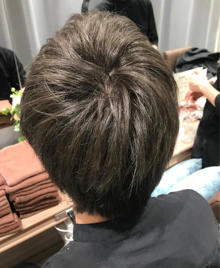 メンズ メンズブリーチ カットカラーモデル 募集中店長　伊熊祐紀のヘアスタイル