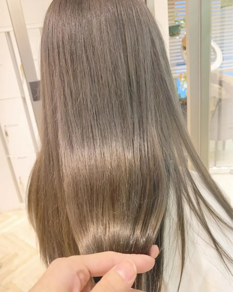 ロング カラー ヘアアレンジ ブリーチ 透明感カラー グレージュ 🌿ショート🌿 パーマ🌿淳平のヘアスタイル