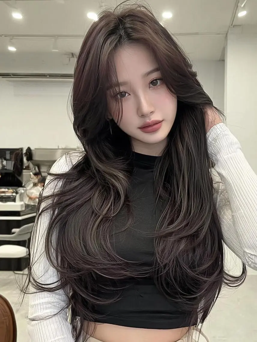 セミロング 顔周りカット 髪質改善 韓国風ヘア レイヤーカット ヘアカラー トリートメント 髪質改善/メンズ👑 ネイリスト水町幸基のヘアスタイル