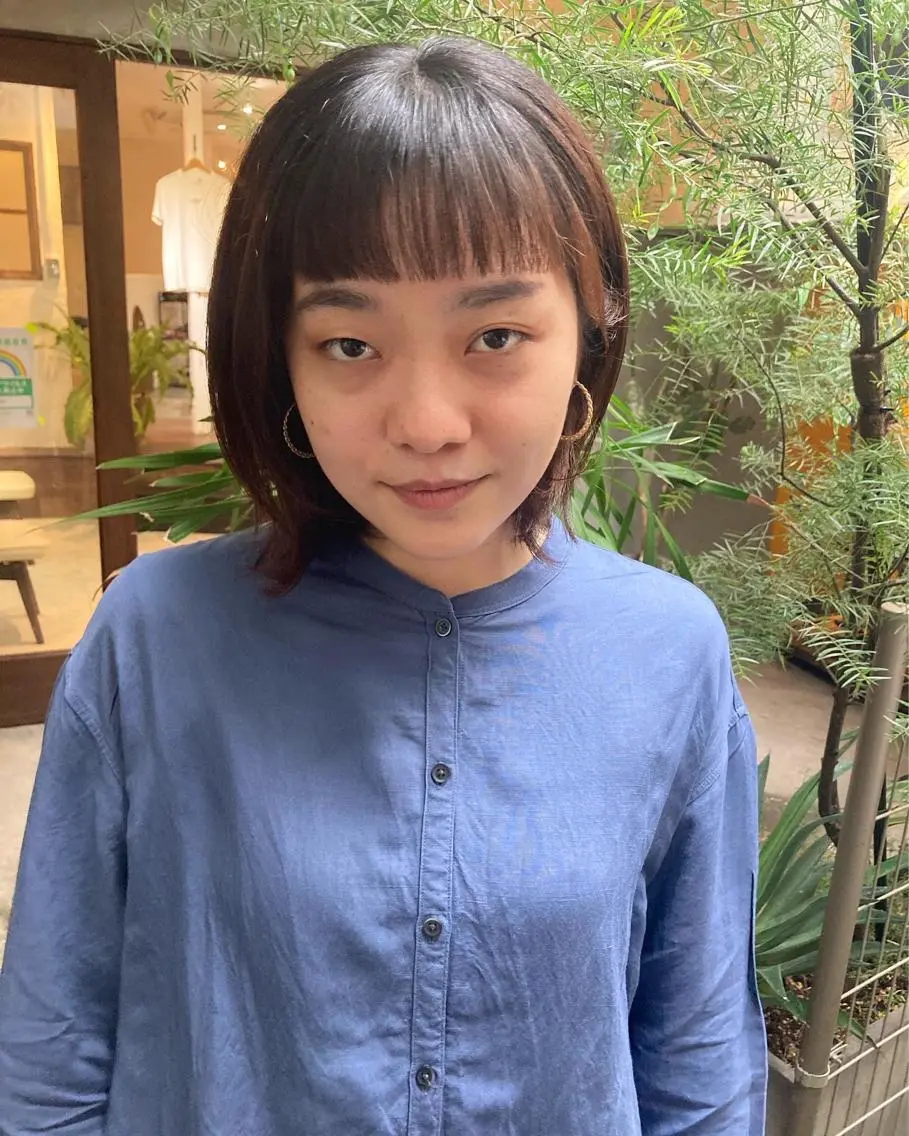 ショート オン眉 金田 夏野のヘアスタイル