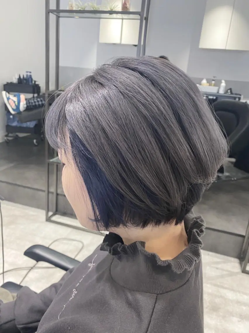 ショート カラー M IIのヘアスタイル