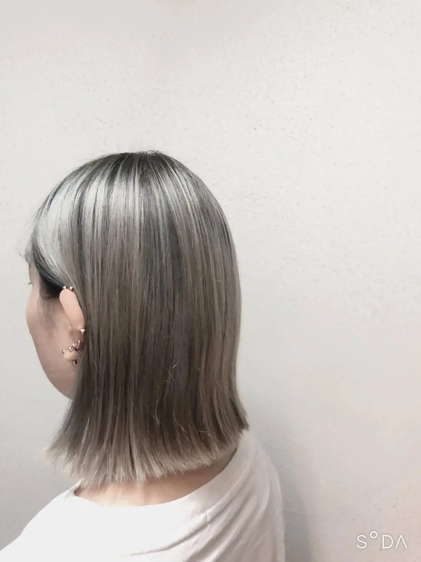ショート 伊熊 美砂のヘアスタイル