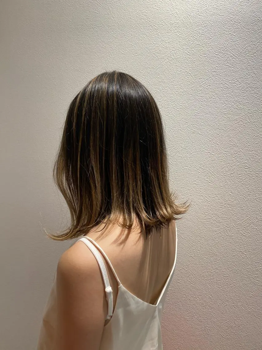 ミディアム カラー ハイライトカラー ハイライト スパイキーショート パーマ　具志堅　太志のヘアスタイル