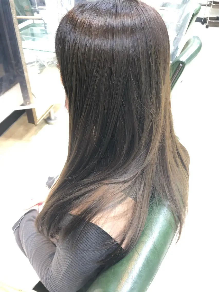 ロング カラー Ingrove 千鳥町のヘアスタイル
