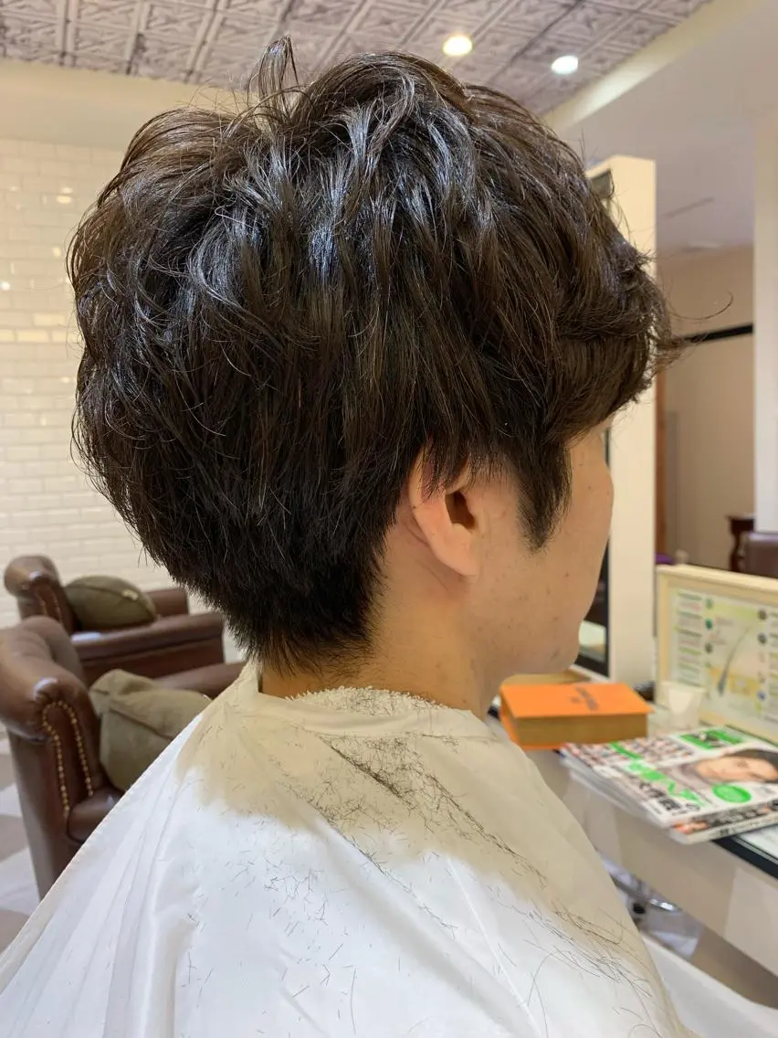 メンズ 粟田 めぐみのヘアスタイル