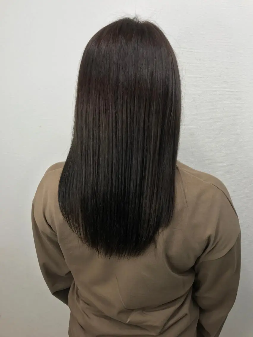 ミディアム カラー 髪質改善 トリートメント 白髪ぼかし、髪質改善 富田隼仁のヘアスタイル