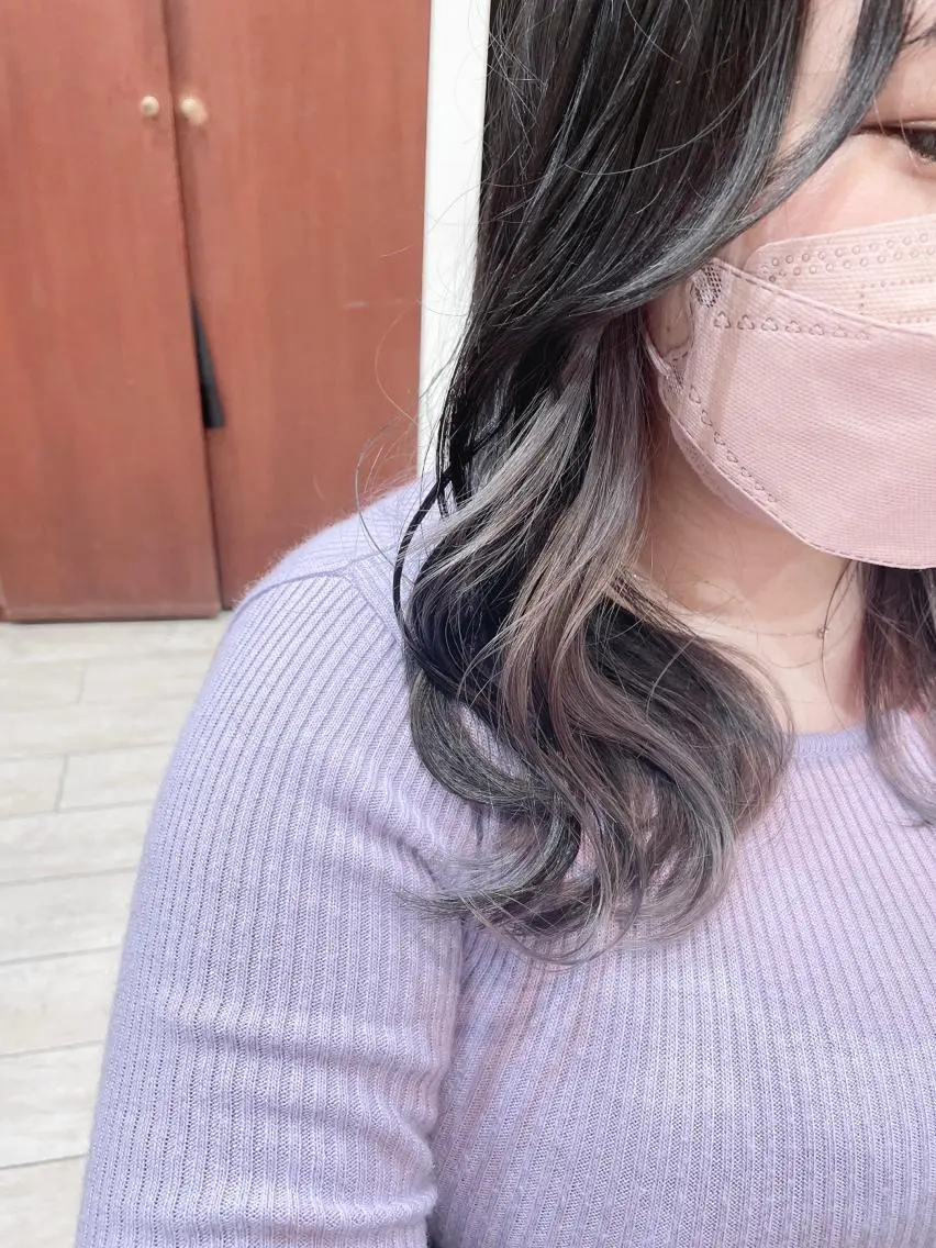 セミロング カラー インナーカラー カット ヘアカラー トリートメント 🦖鶴岡 香純🦖のヘアスタイル