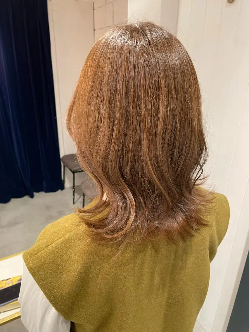 ミディアム カラー ブラウンカラー 透明感カラー オレンジ オレンジブラウン レイヤー♡ 石川優奈のヘアスタイル