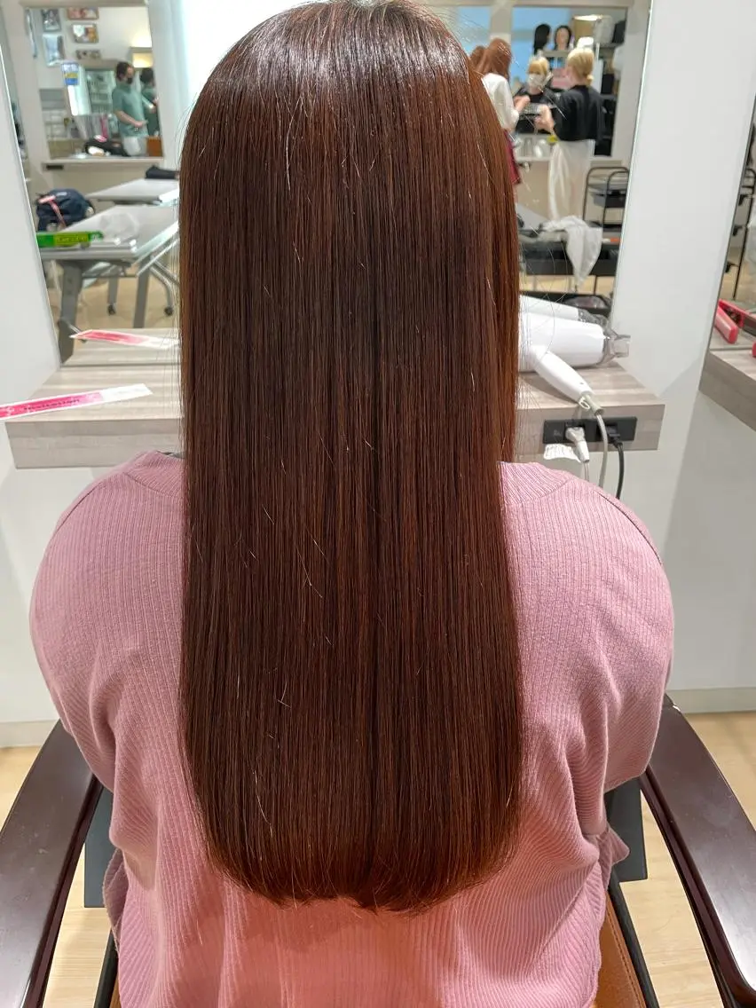 鶏内 まゆのヘアスタイル