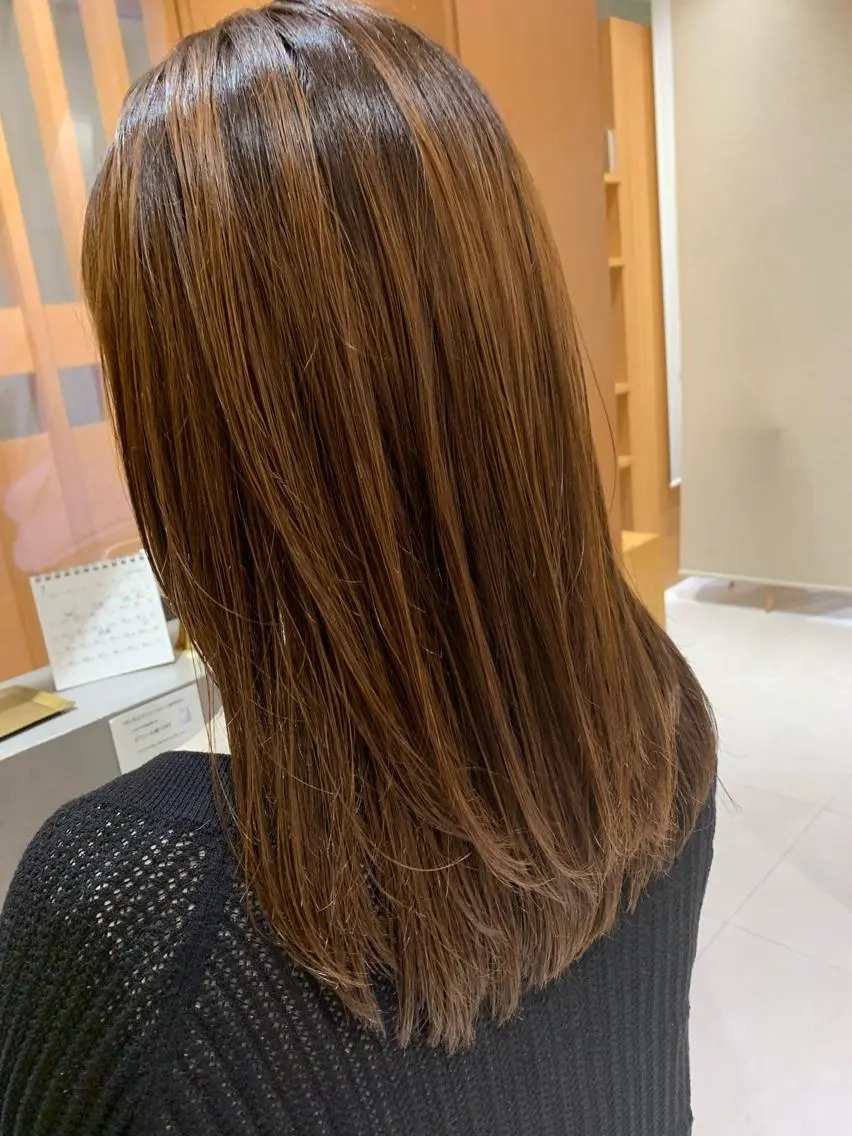 ロング レイヤーカット ロング ARMONY秋山輝也 コテ巻き風パーマ特化のヘアスタイル