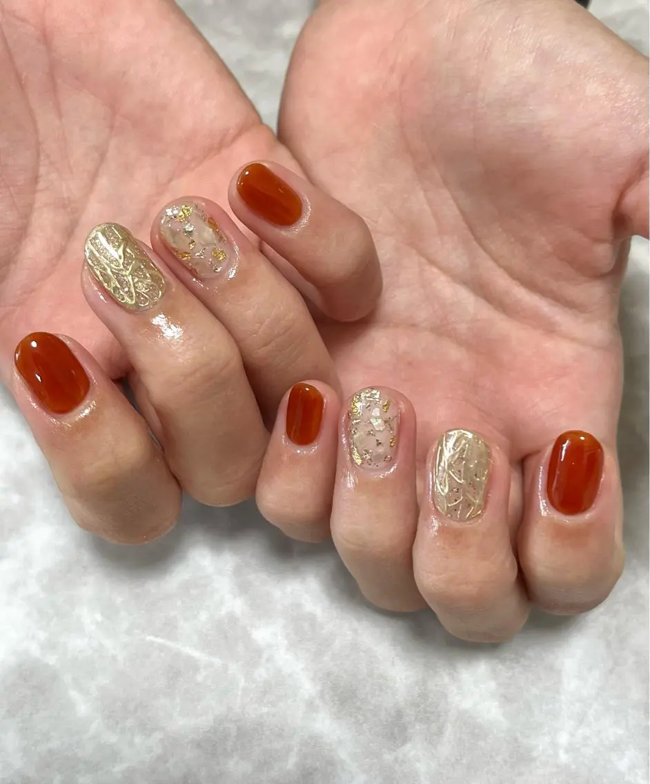 ネイル ジェルネイル キラキラネイル 韓国ネイル オフィスネイル パラジェル nails' it...のネイルデザイン