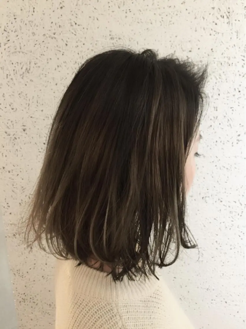 ミディアム カラー ヘアアレンジ 切りっぱなしボブ アディクシーカラー 透明感カラー イルミナカラー ボブ ✨ハイクオリティ✨ 山本香也のヘアスタイル