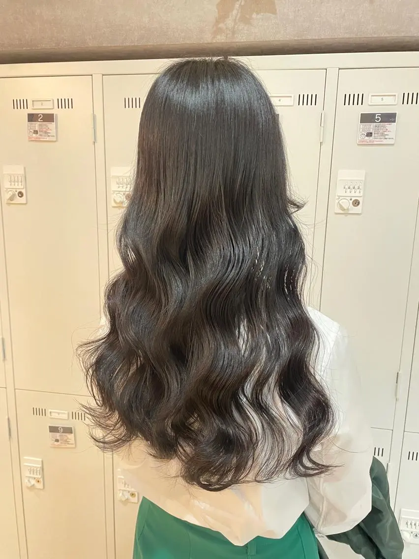 ロング カット 縮毛矯正 透明感カラー🇰🇷 レイヤー✨桑原　研太のヘアスタイル