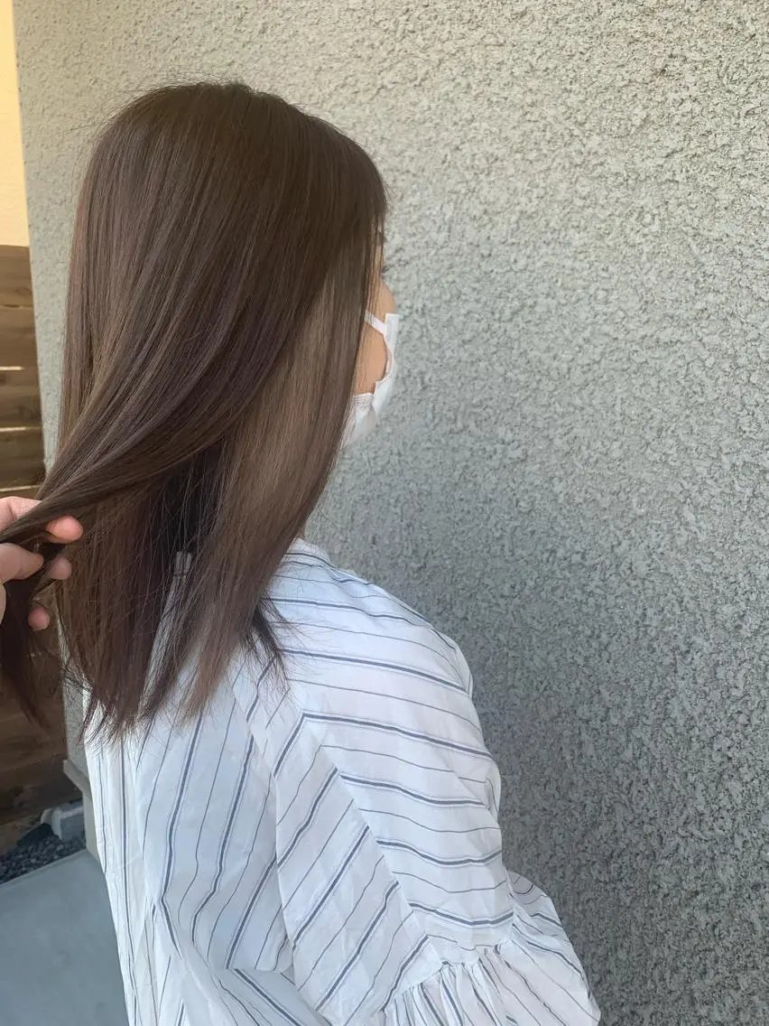 セミロング chihale 富樫莉香のヘアスタイル
