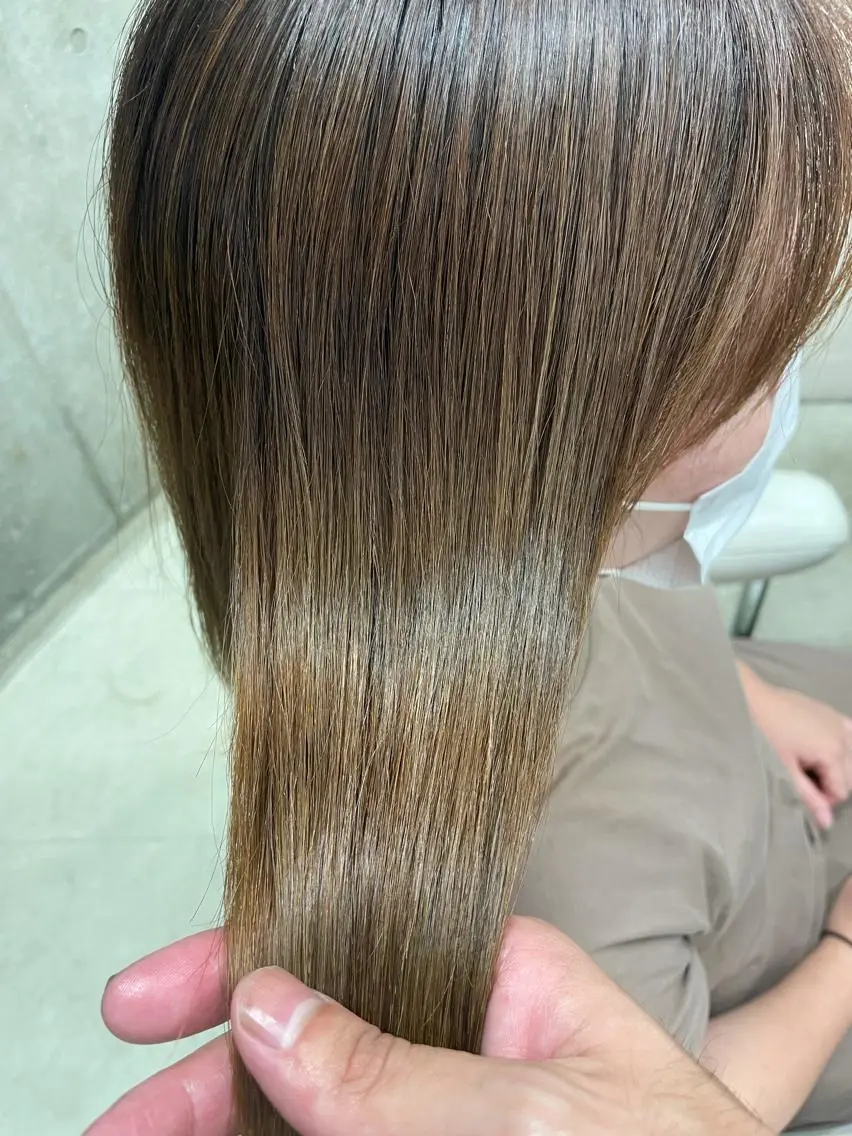 ミディアム ヘアカラー le. pidorgeのヘアスタイル