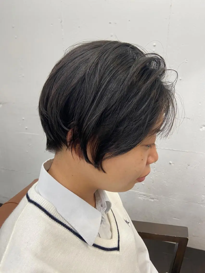 ショート カラー ショートヘア 久木原 ゆりのヘアスタイル