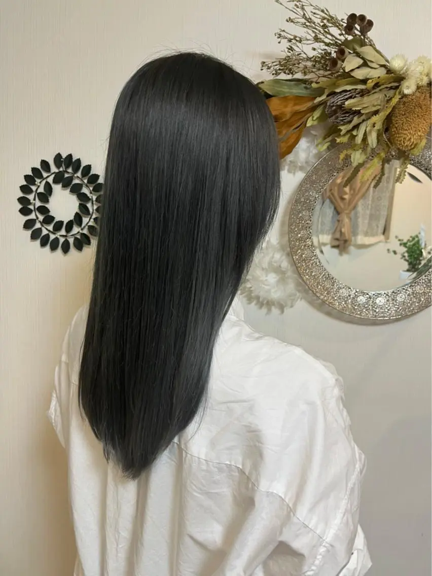 カラー 優子/ 似合わせカットカラーのヘアスタイル