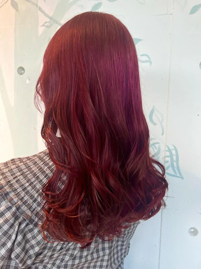 ロング カラー Ofhair 柴田咲喜のエステ・リラクイメージ