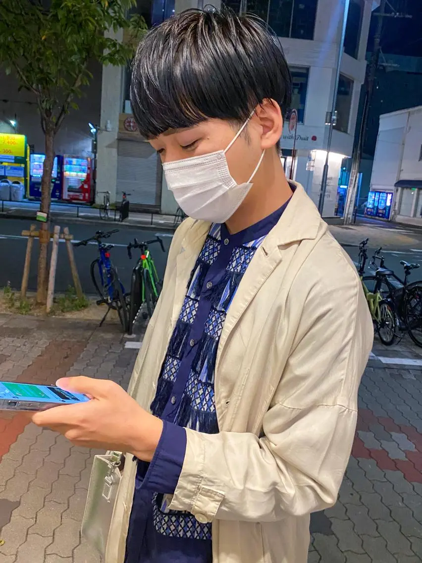 ショート カラー メンズ メンズブリーチ 黒髪 ブリーチ ブルーカラー ブルーブラック ボブ特化美容師/ ボブパーマ/ミツイのヘアスタイル
