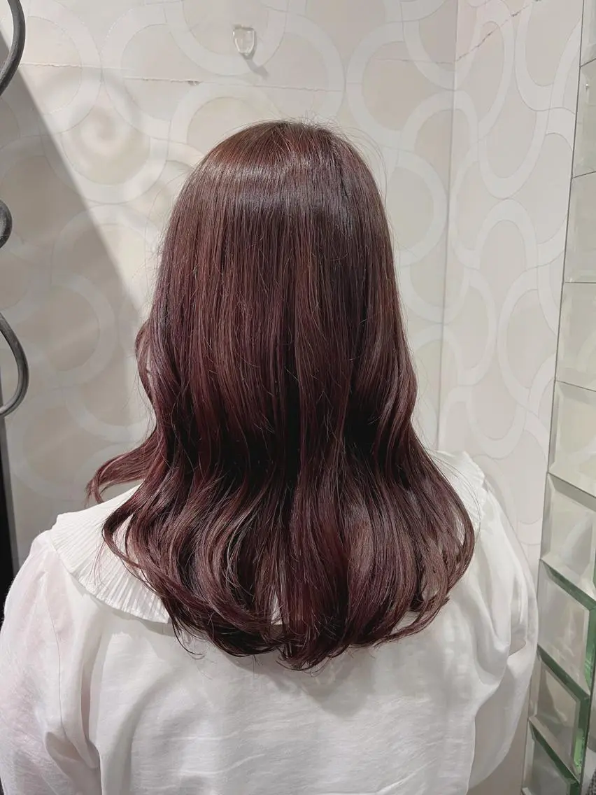 ミディアム カラー ブラウンカラー ピンクカラー ピンクブラウン 艶髪 ♡Tomiyaのヘアスタイル