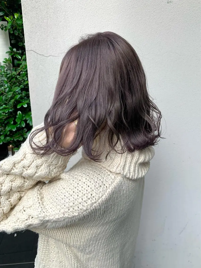 ミディアム カラー グレージュ ラベンダーカラー ラベンダーグレージュ ラベンダーグレー 矢野 晃平のヘアスタイル