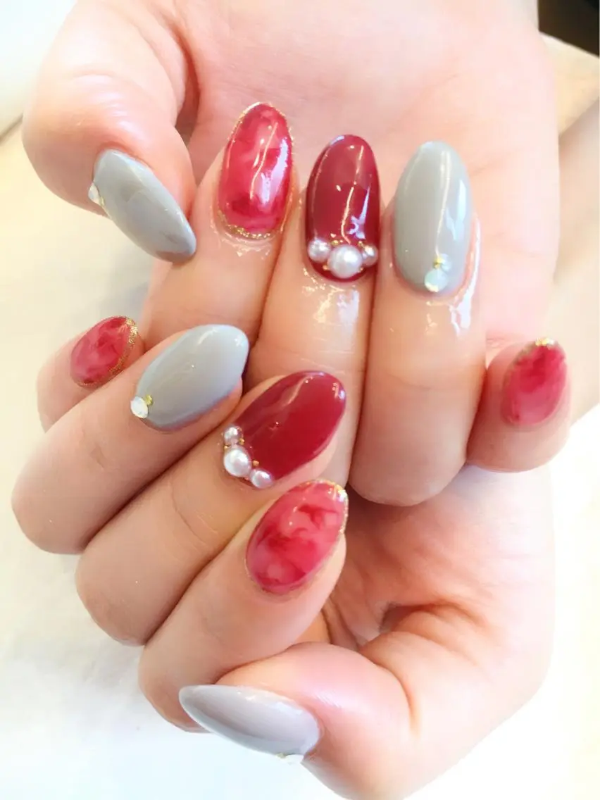 ネイル フットネイル ジェルネイル ミラーネイル パラジェル 春ネイル clover nailのネイルデザイン