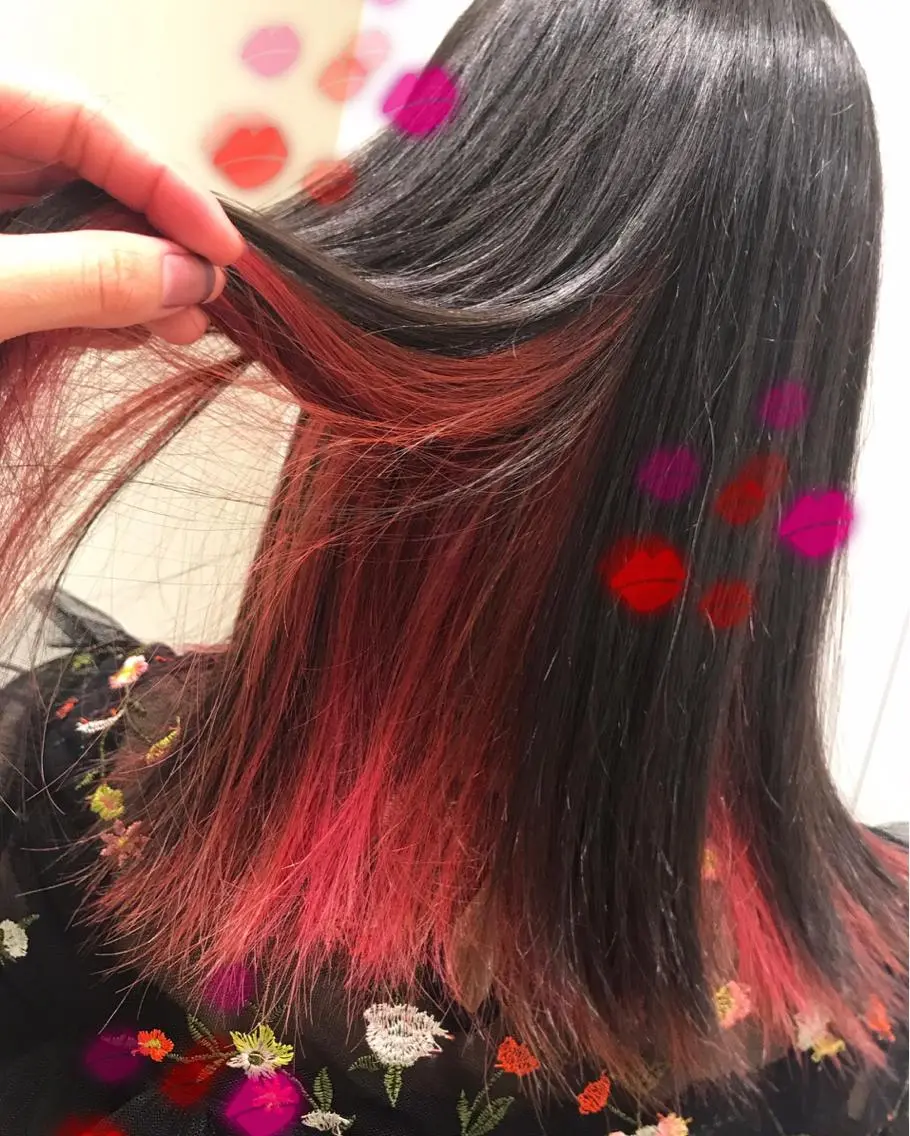 カラー ブリーチ インナーカラー レッドカラー 新宿駅近♡個室 ♡関口三都季🌜のヘアスタイル
