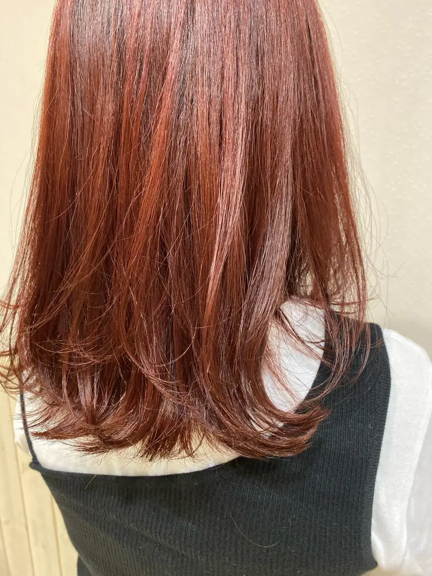 セミロング カラー ヘアカラー 宮内 真乃のヘアスタイル