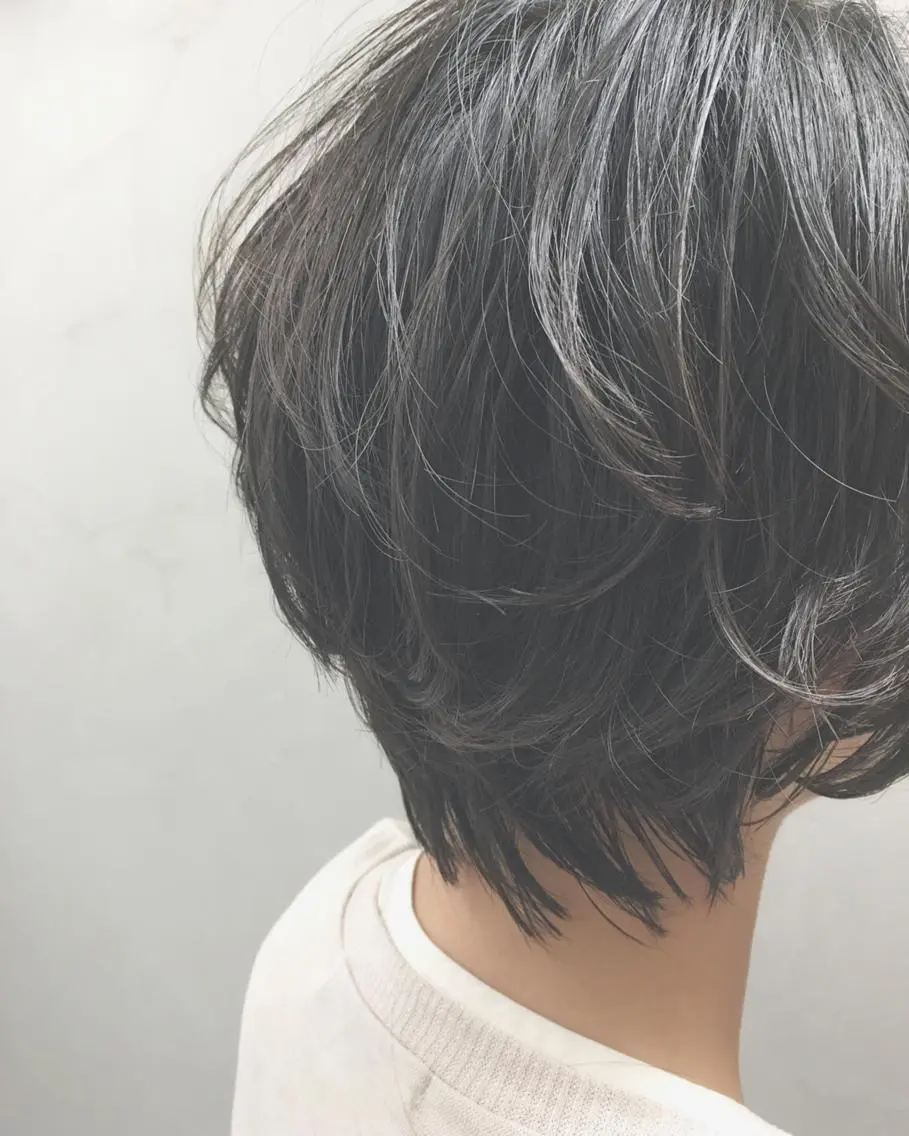 ショート カラー アディクシーカラー グレージュ 代表　土屋ヒロユキ ショートカットのヘアスタイル