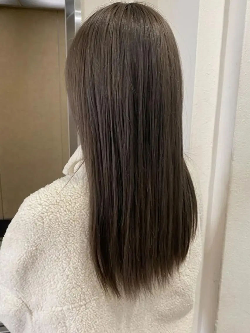 カラー ecoo Sakineのヘアスタイル