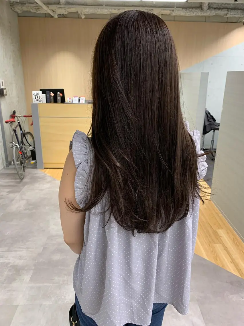 ロング カラー グレージュ ルーチェヘアー 北摂エリアNo.1のヘアスタイル