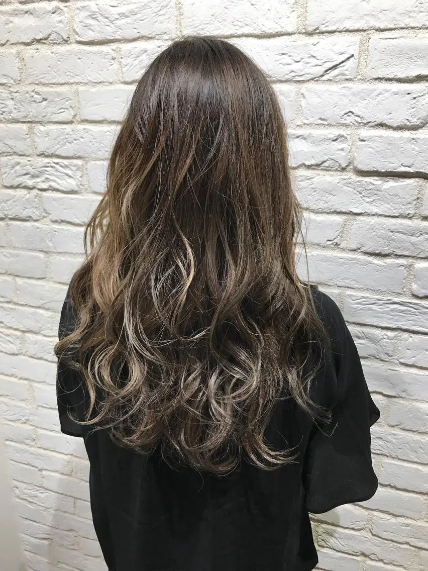 ロング カラー Neale.♡ ROLA京橋のマツエク・マツパデザイン