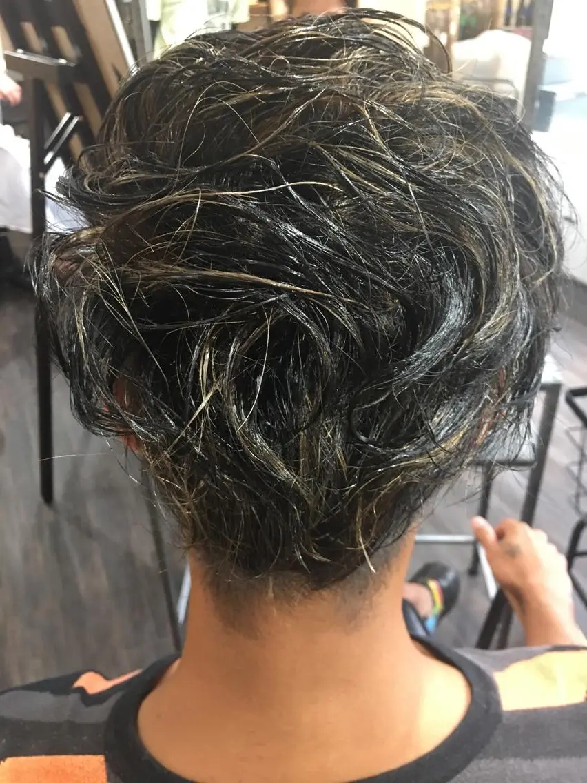 カラー パーマ メンズ 鶴見 和美のヘアスタイル
