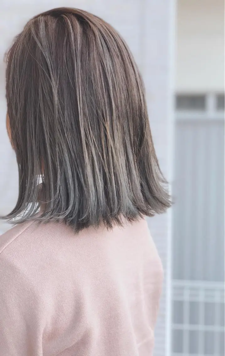 ミディアム レイヤーカット ヘアカラー トリートメント 柴田泰秀sotti. 髪質改善/ブリーチのヘアスタイル