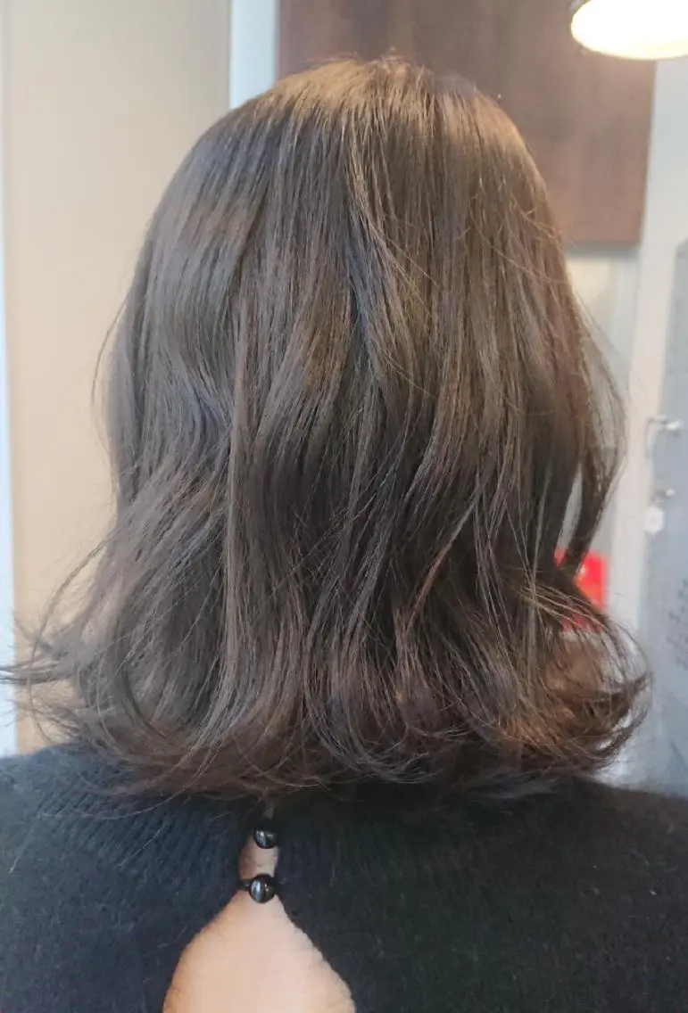 ミディアム ヘアアレンジ カラー グレージュ ボブ 外ハネヘア ヘアカラー トリートメント スタイリスト 川添 のヘアスタイル