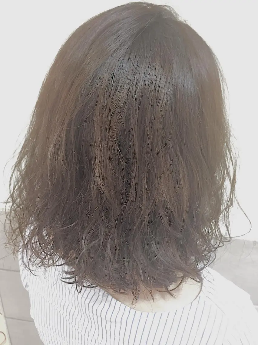 ミディアム カラー パーマ ミディアムパーマ ベージュカラー 透明感カラー 可愛いを作る神 ナオヒロのヘアスタイル
