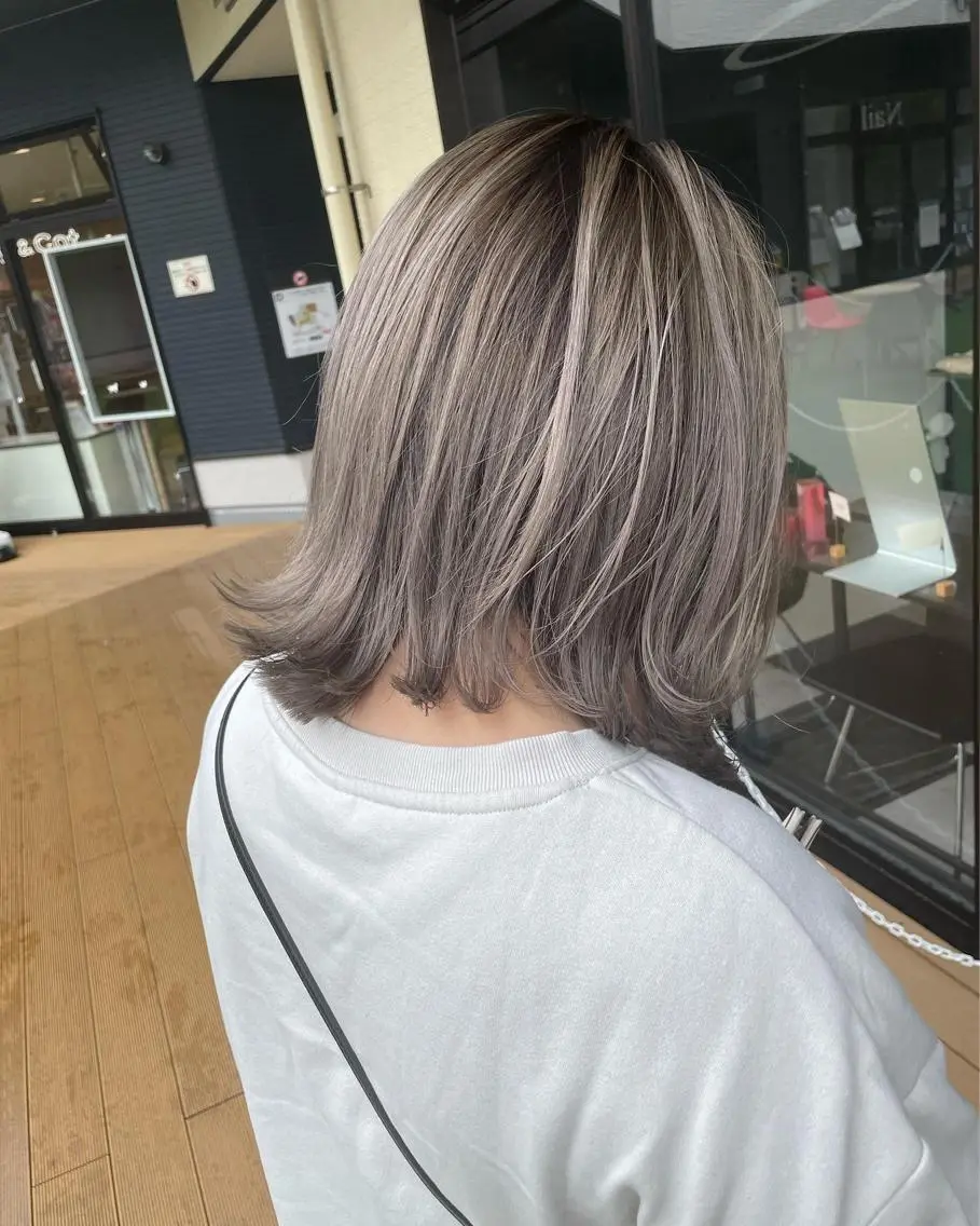 ミディアム カラー メンズヘア特化 崎田 成人のヘアスタイル