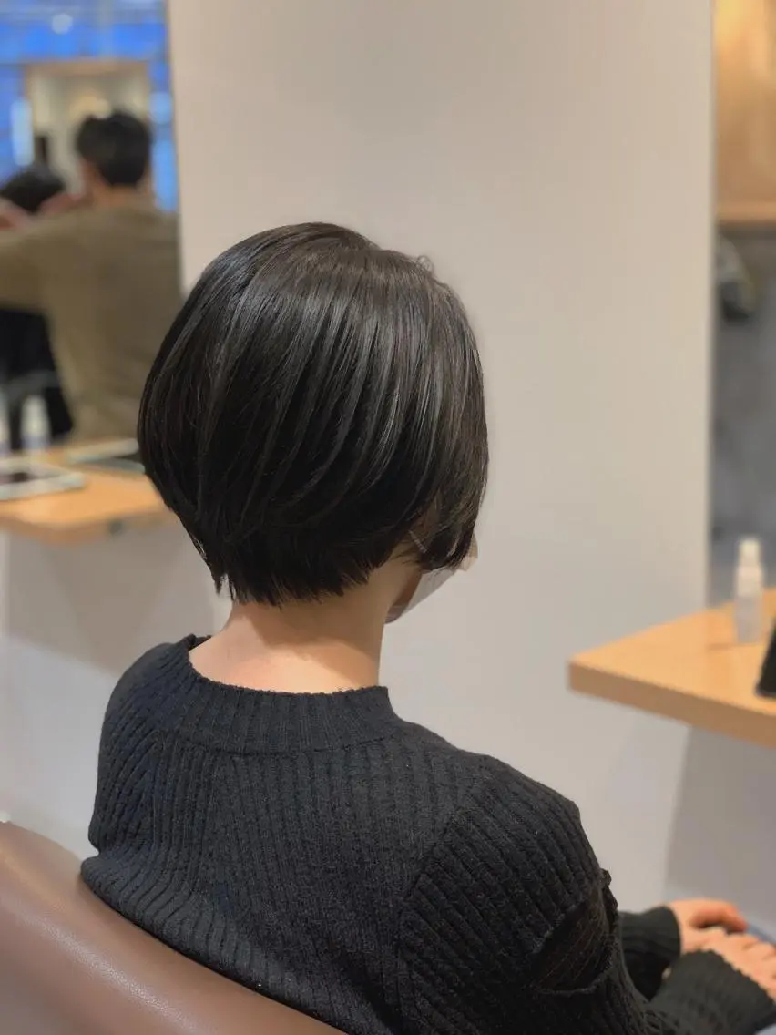 ショート カット MIA 菅原のヘアスタイル