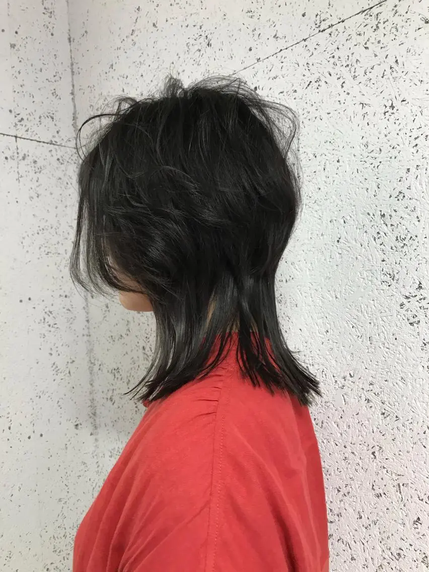 セミロング KOOKI スティードトーキョーのヘアスタイル