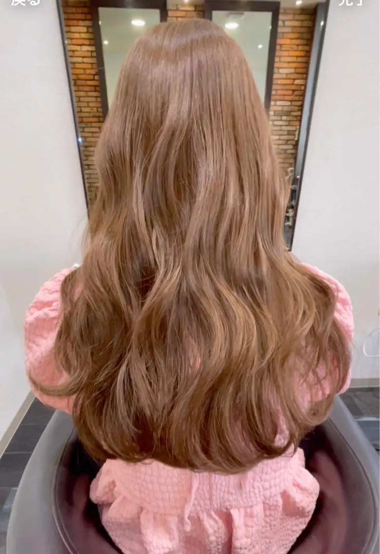 ロング カラー L’ora 成田さおりのヘアスタイル
