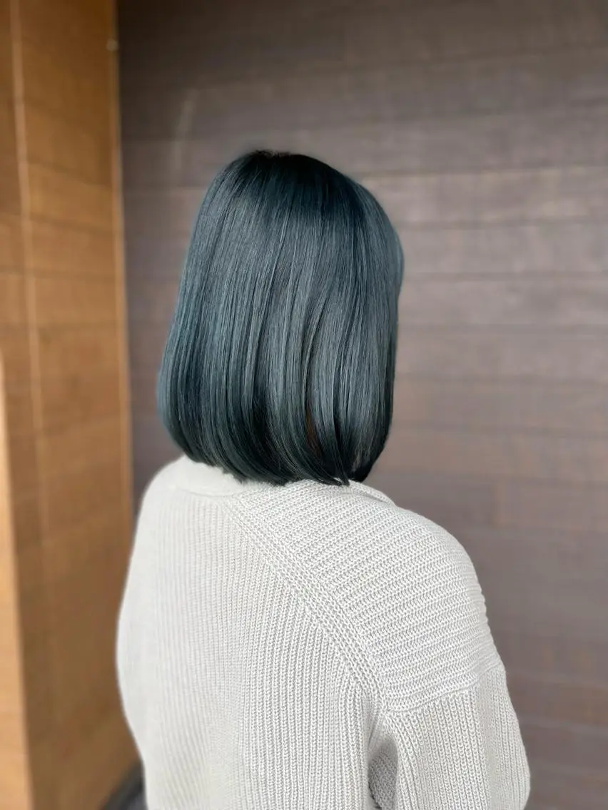ミディアム カラー アディクシーカラー ブルーカラー ヘアカラー トリートメント ✨カラーの悩み 解決✨斎藤相慶のヘアスタイル