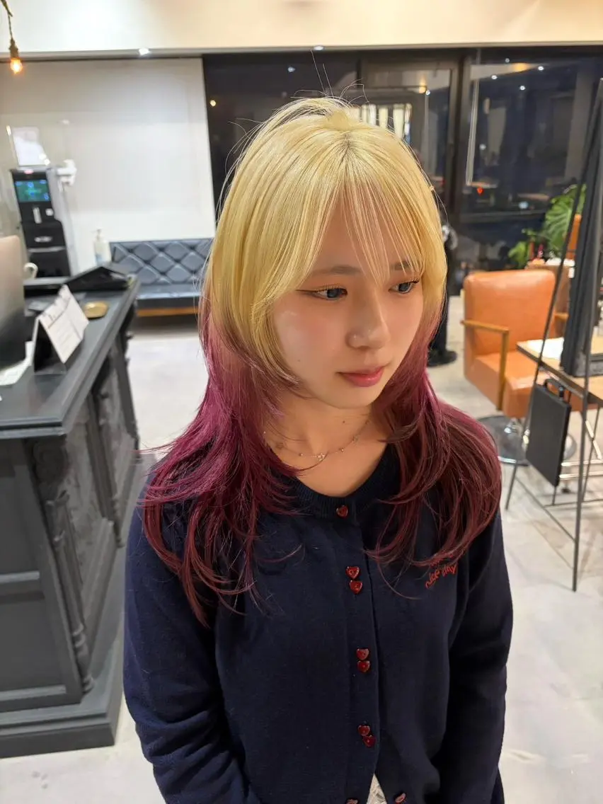 カラー ili 梅田のヘアスタイル