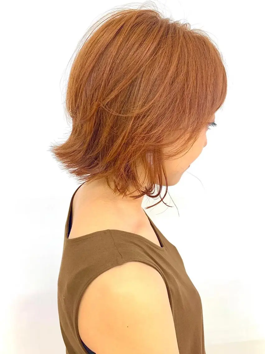 ミディアム ⭐️レイヤーカット 大人気　三澤康司⭐️のヘアスタイル