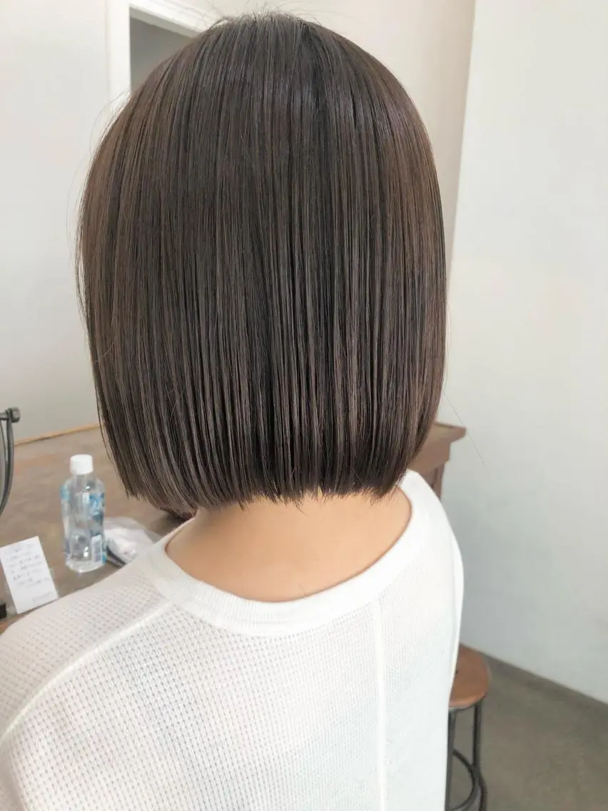 ショート カラー グレージュ イルミナカラー ボブ カット 縮毛矯正 千葉 郁也のヘアスタイル