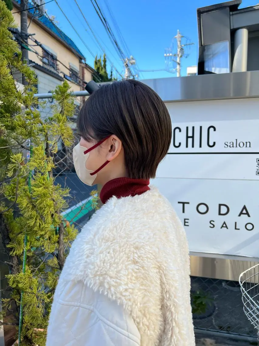 ショート カラー カット ヘアカラー トリートメント 似合わせヘア🫶🏻 つきいてるみのヘアスタイル