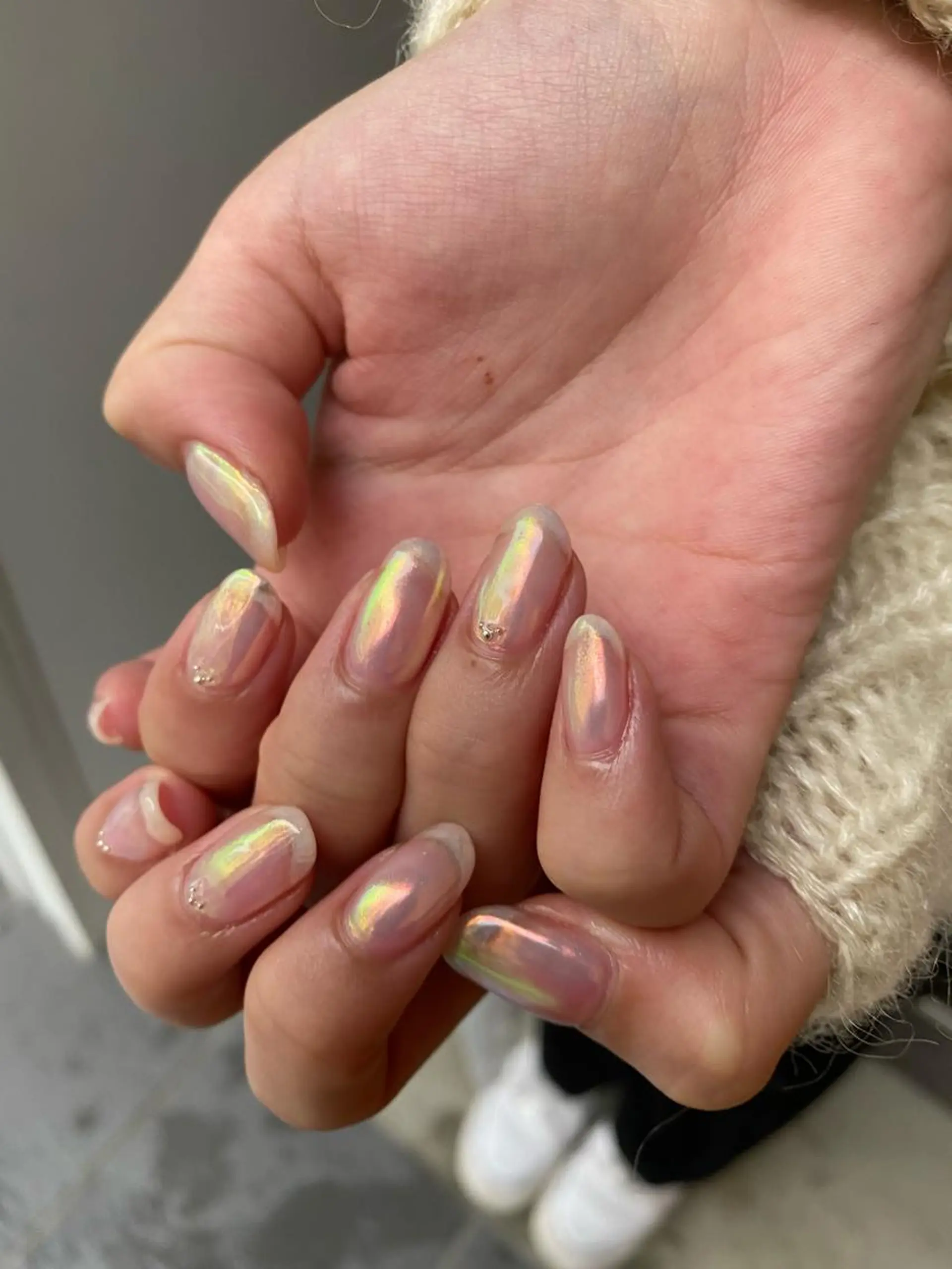 ネイル オーロラネイル 草加ニュアンスネイル 🌚hersのネイルデザイン