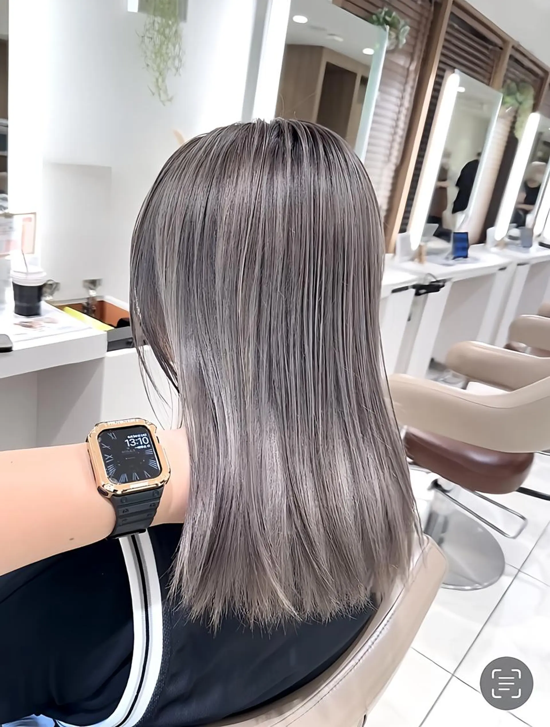 ロング カラー ブリーチ 髪質改善 ヘアカラー 渡邊楓果／髪質改善 ブリーチ/カラーのヘアスタイル