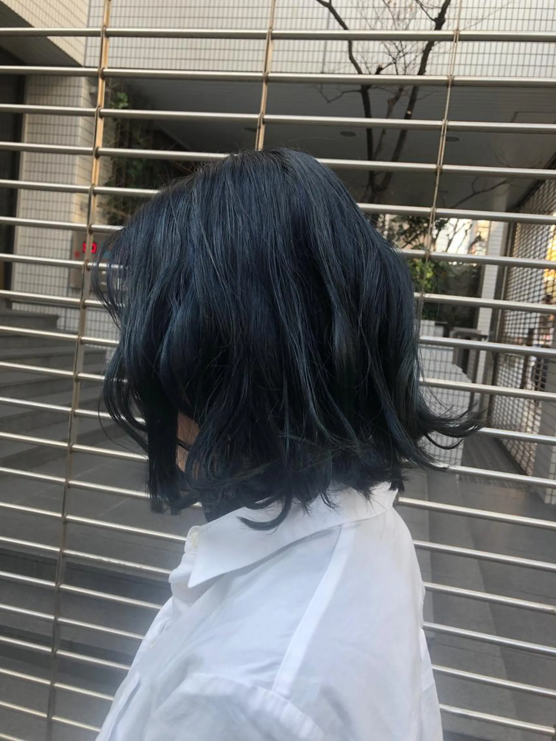 ショート カラー アディクシーカラー ブリーチ ネイビーカラー ヘアカラー トリートメント JILBLAN京都 ショート/ハイライトのヘアスタイル