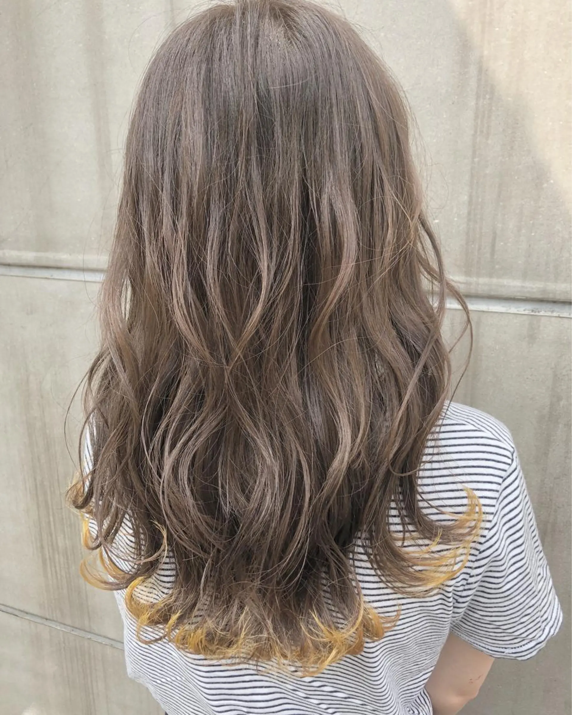 セミロング カラー Ways TOKYO所属・北間 寛哉のヘアスタイル