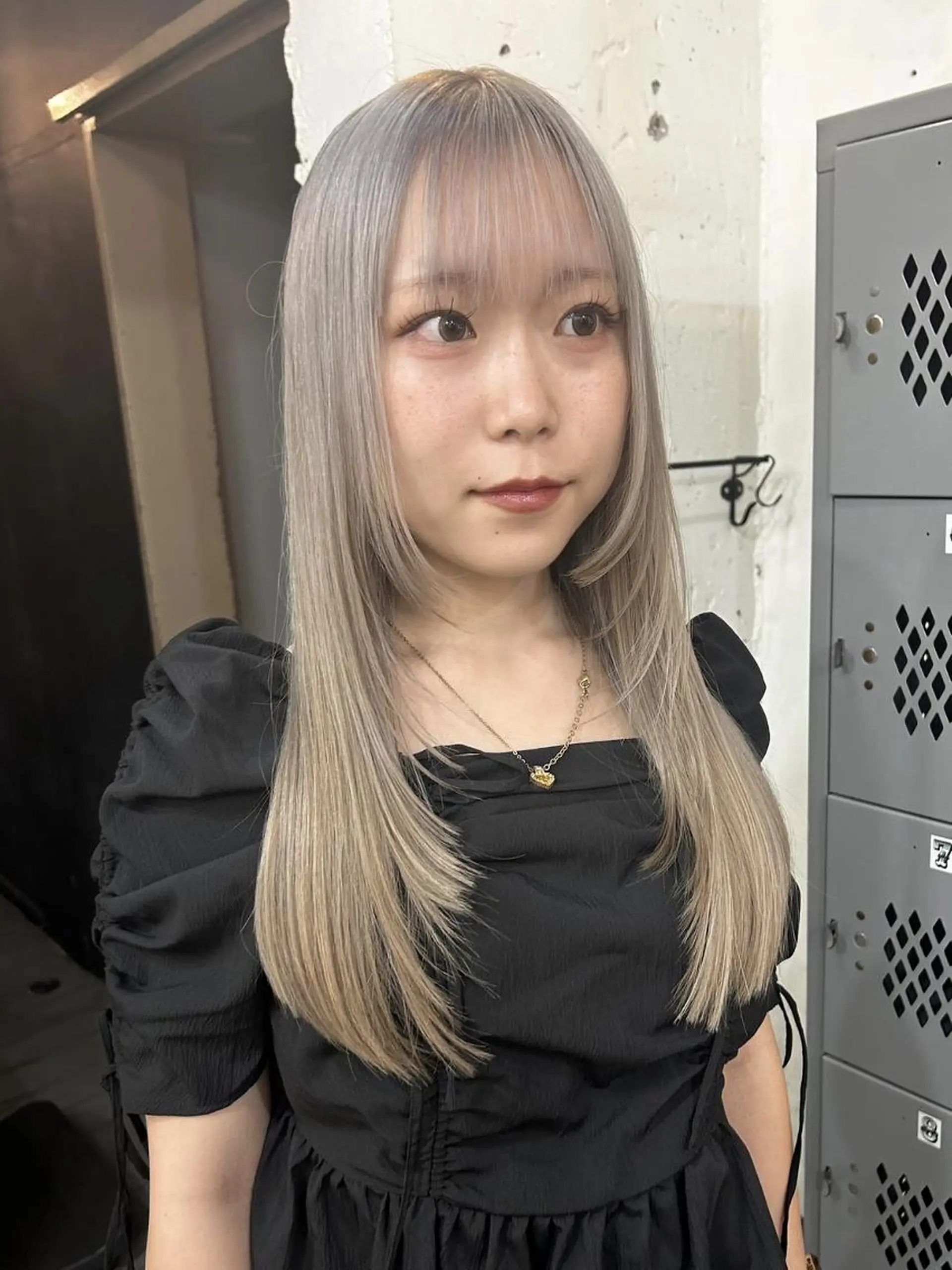 ロング カラー カット ヘアカラー トリートメント 🌼U24 ヘアデザインラボのヘアスタイル